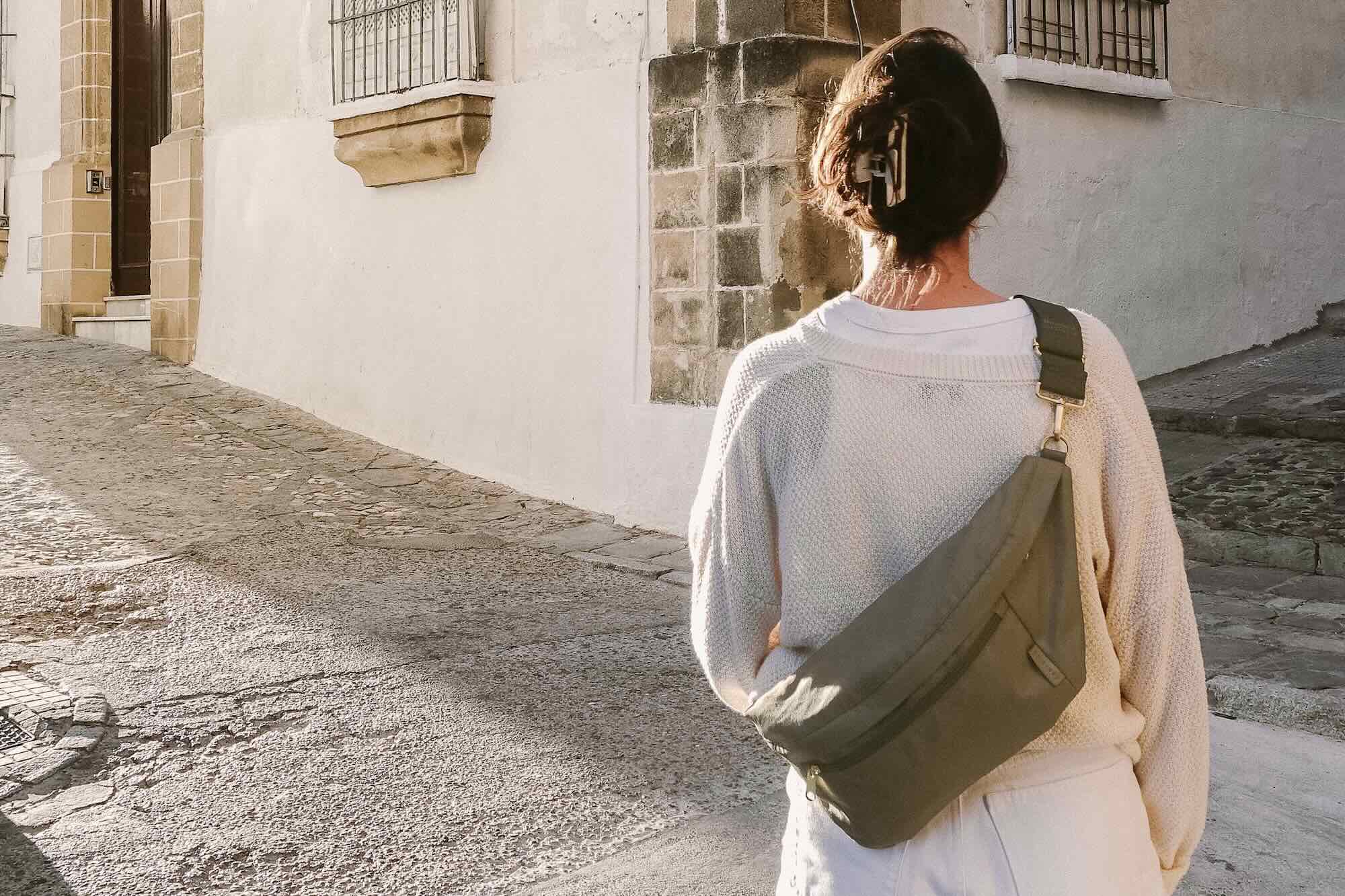 Best Crossbody Bags for European Travel in 2025 Canvelle Best Crossbody Bags for European Travel in 2025 Canvelle