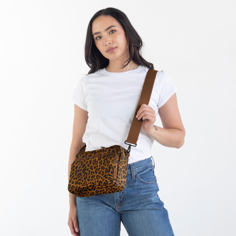 City Crossbody Bag