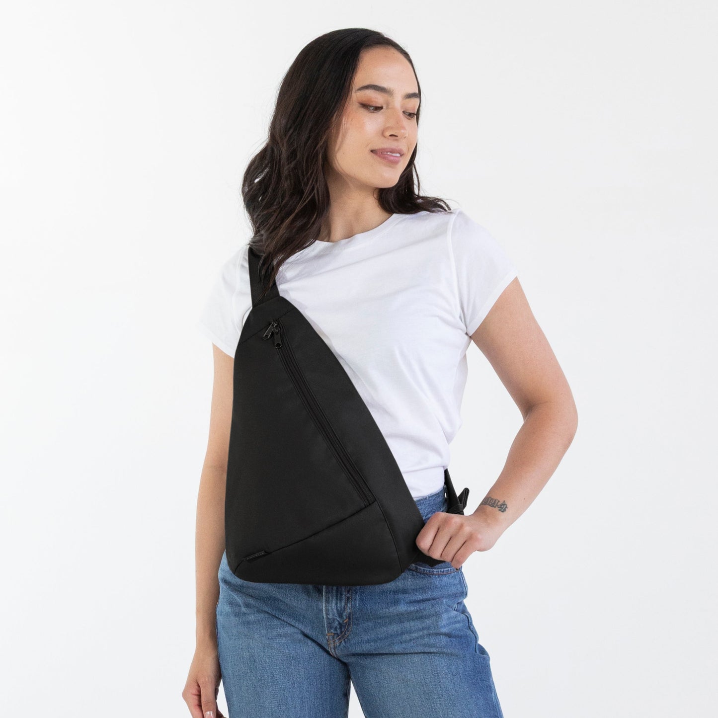 Contour Sling Bag - Side Release Buckle
