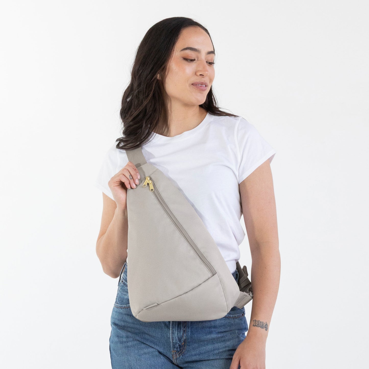 Contour Sling Bag - Side Release Buckle