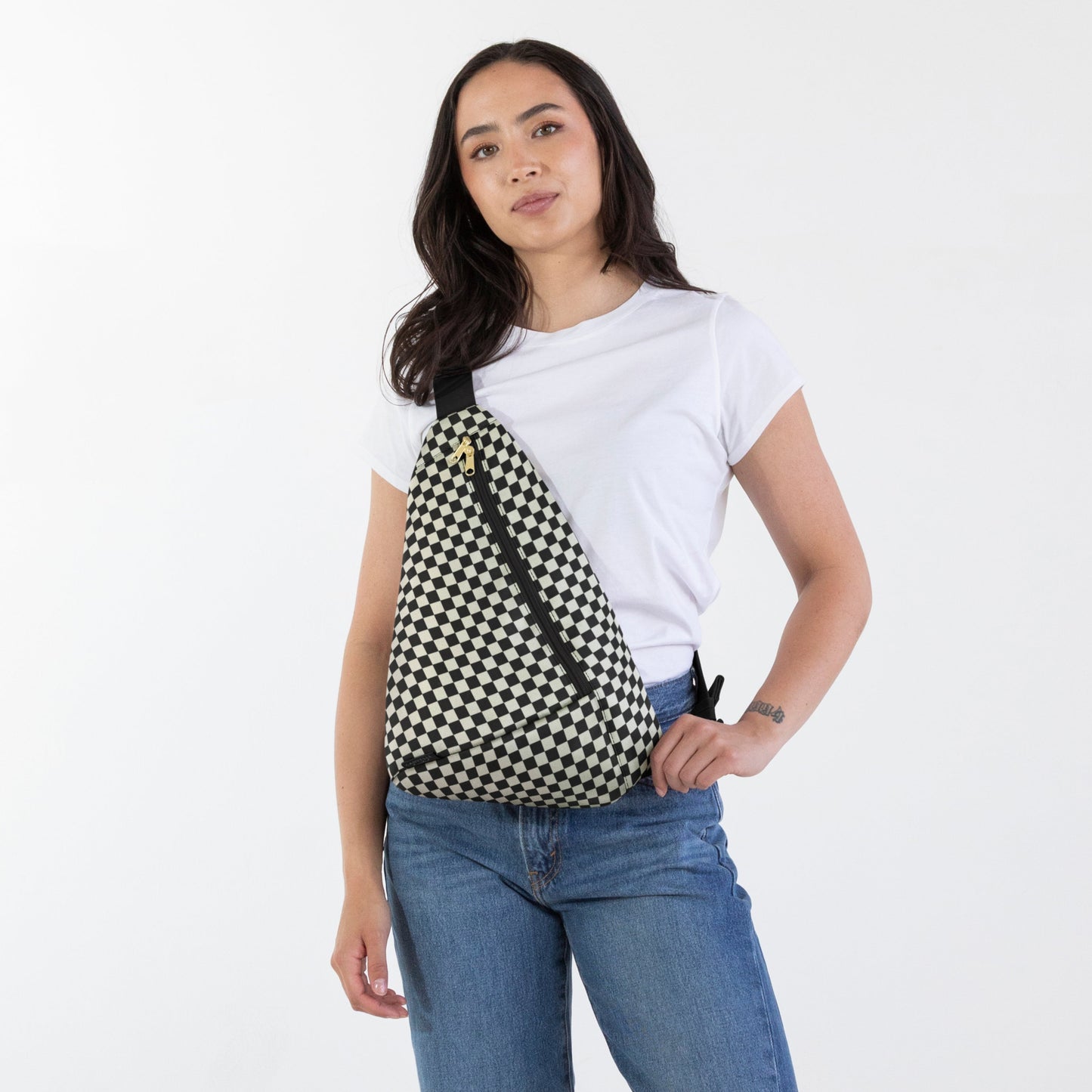 Contour Sling Bag