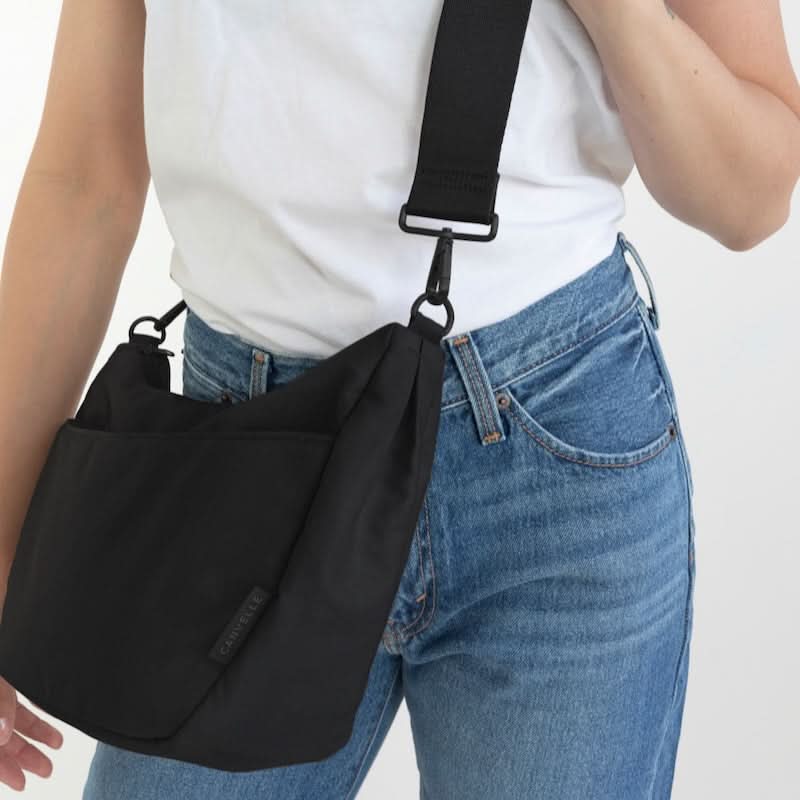 Crescent Purse