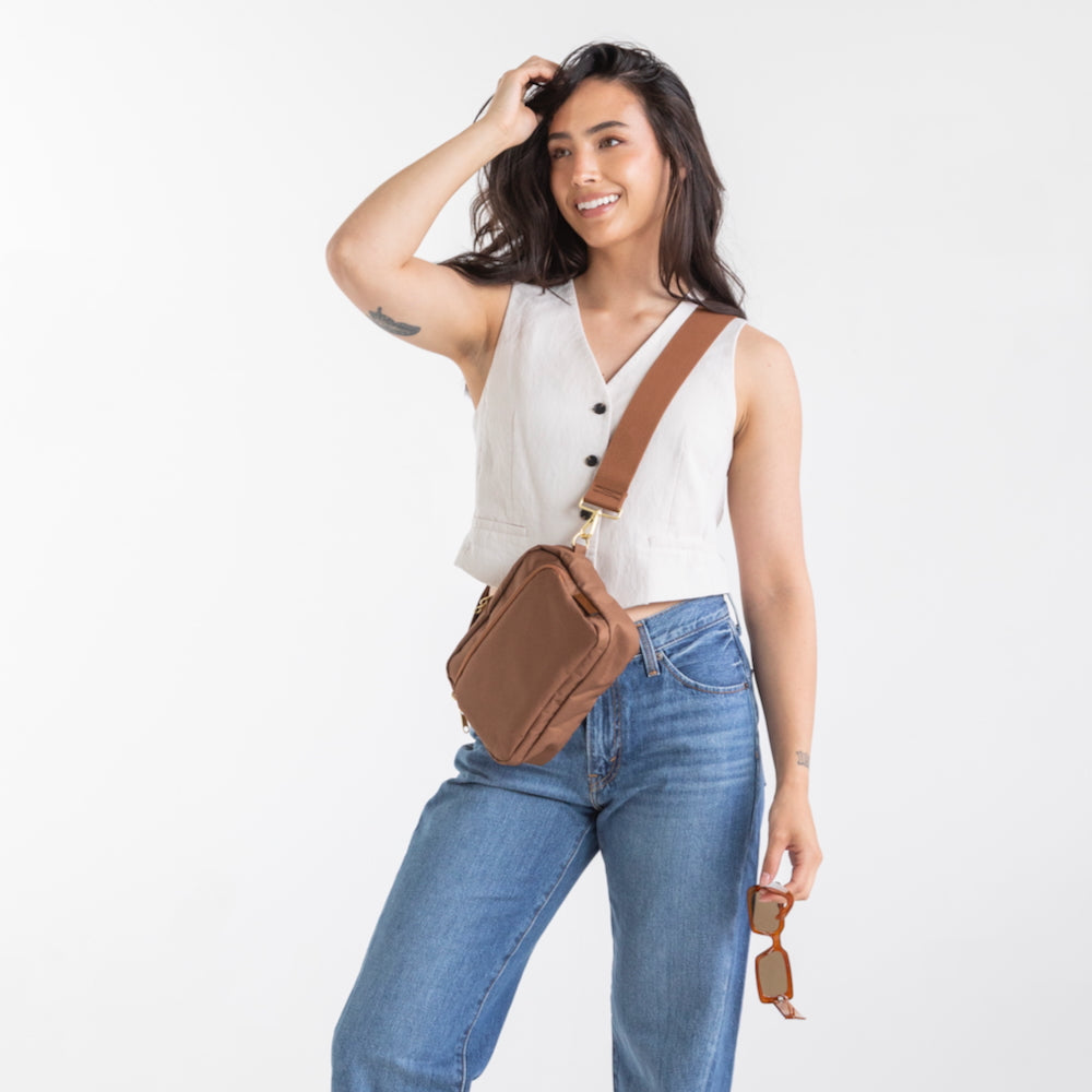 City Crossbody Bag