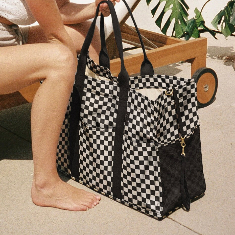 Sale Beach Tote - 2024 Model