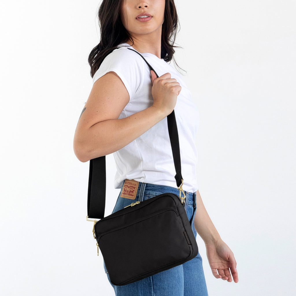 City Crossbody Bag