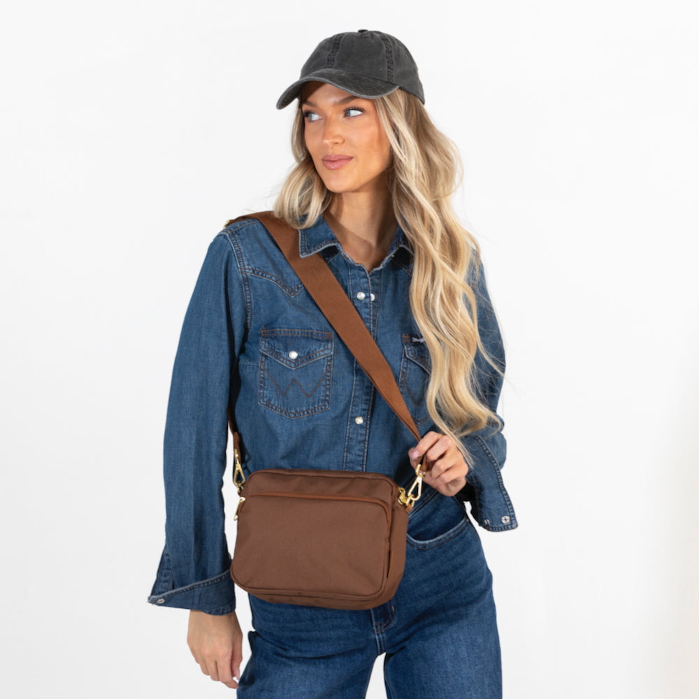 City Crossbody Bag