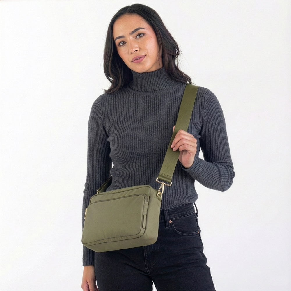 City Crossbody Bag