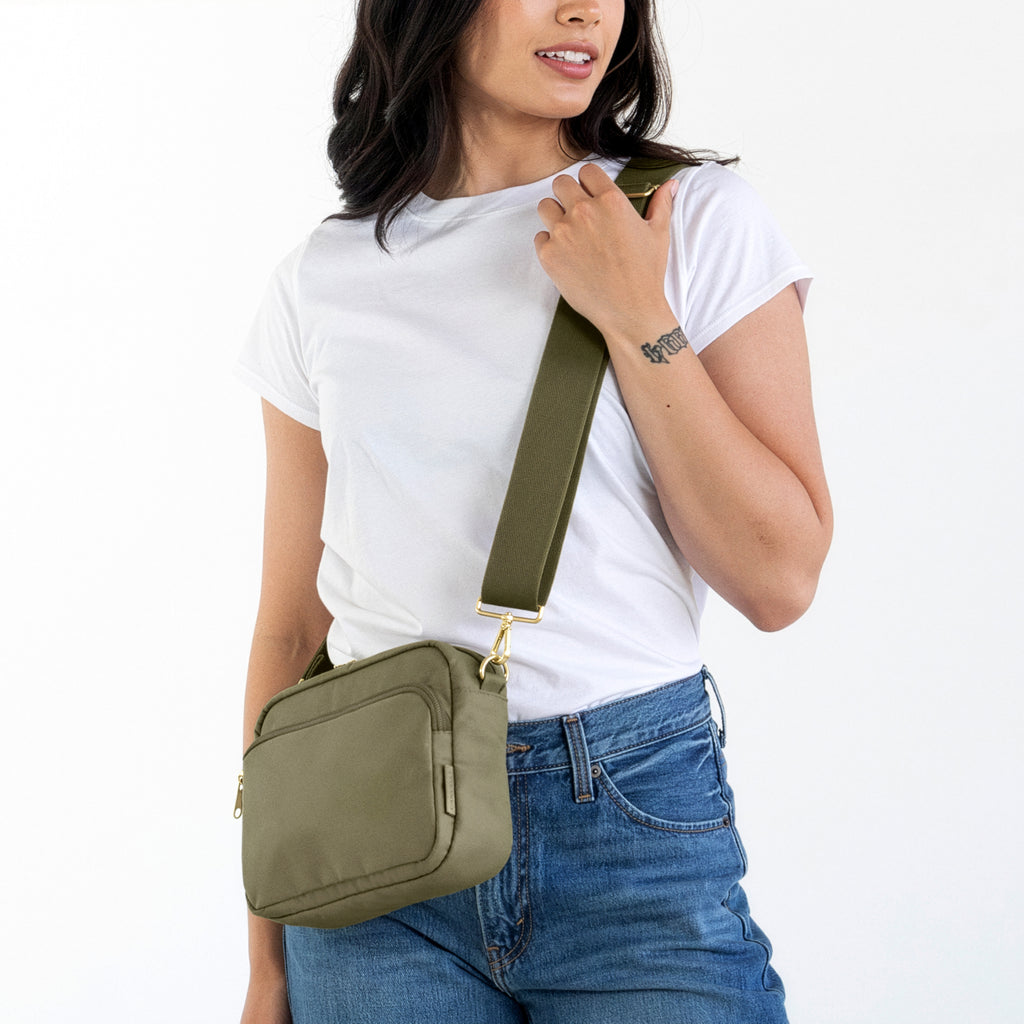 City Crossbody Bag