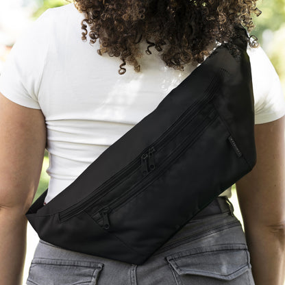 Everyday Fanny Pack - Black + Black Hardware