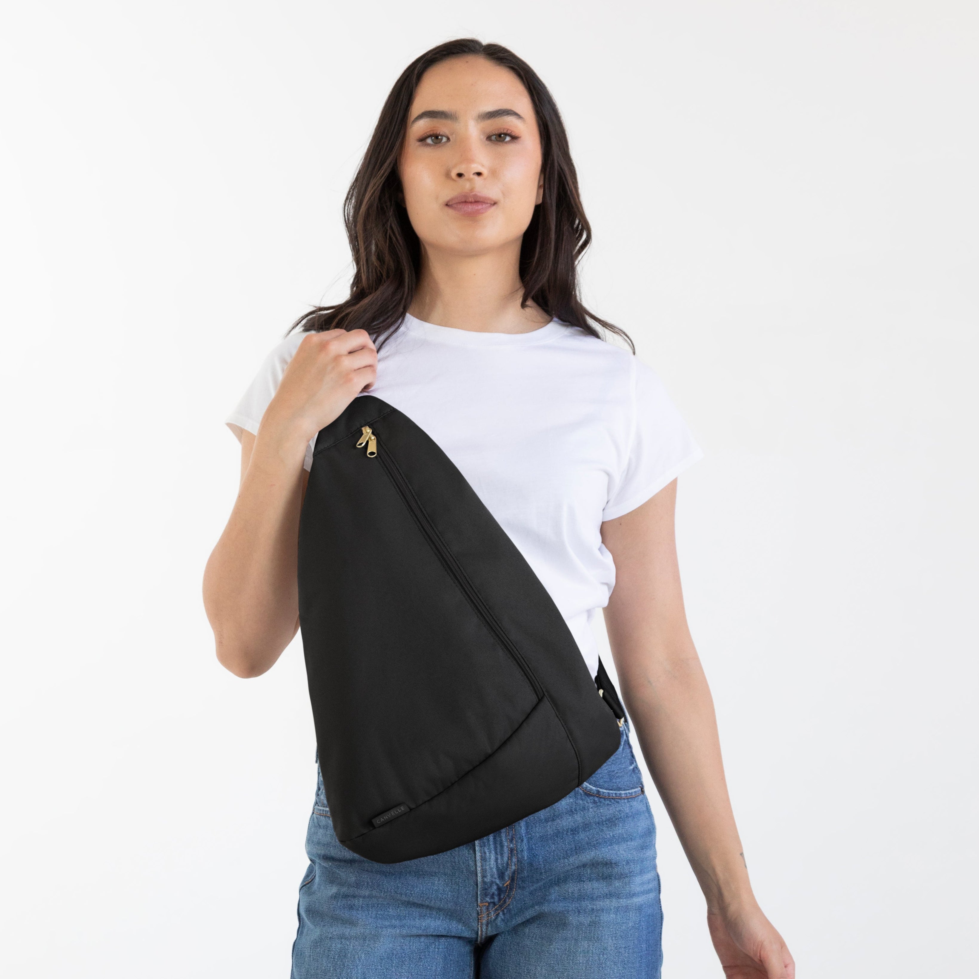Contour Sling Bag
