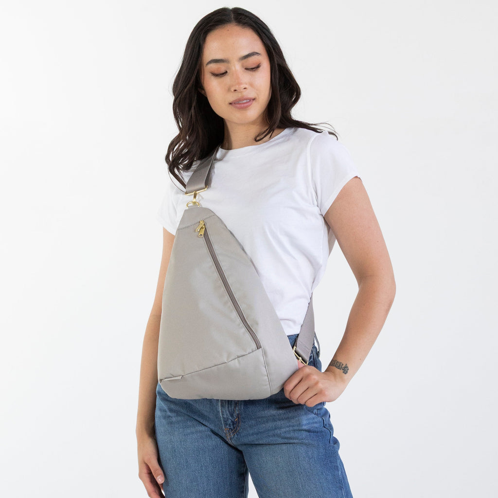 Contour Sling Bag