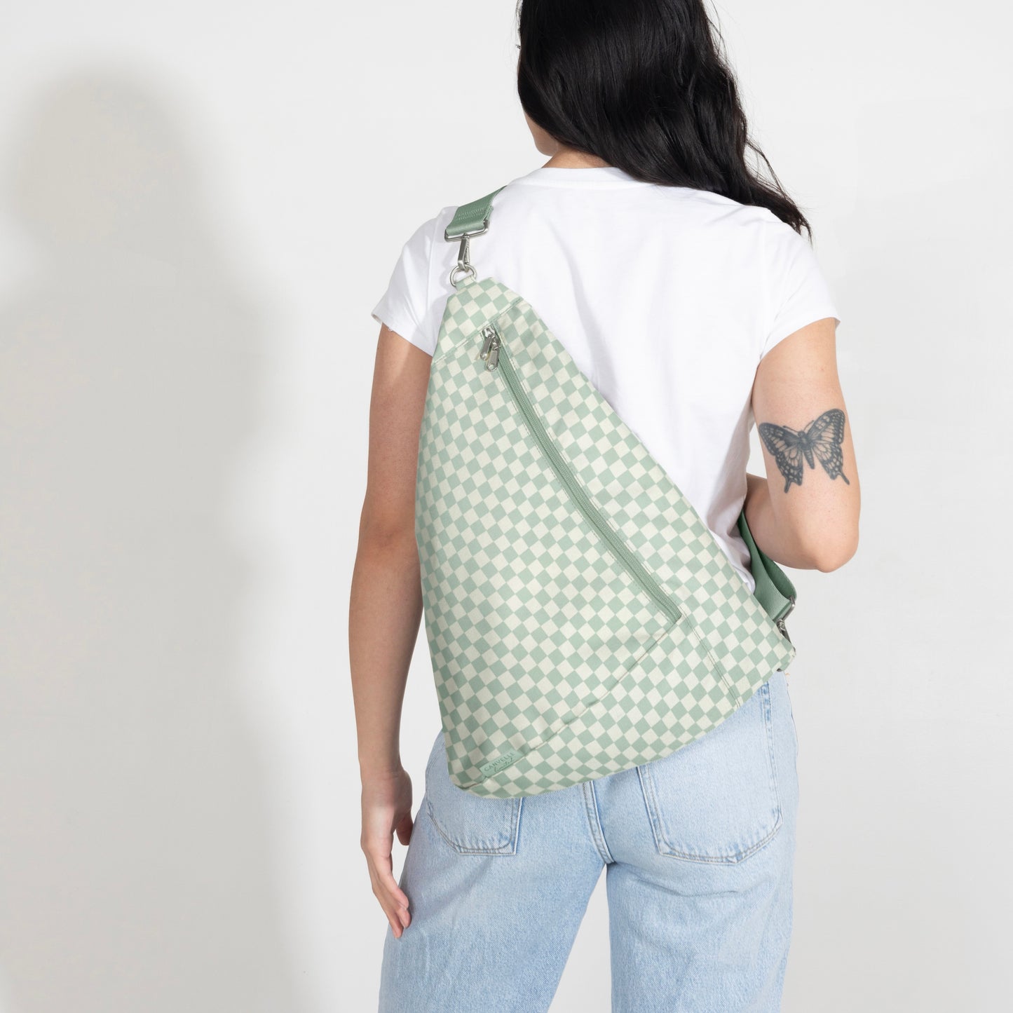 Contour Sling Bag