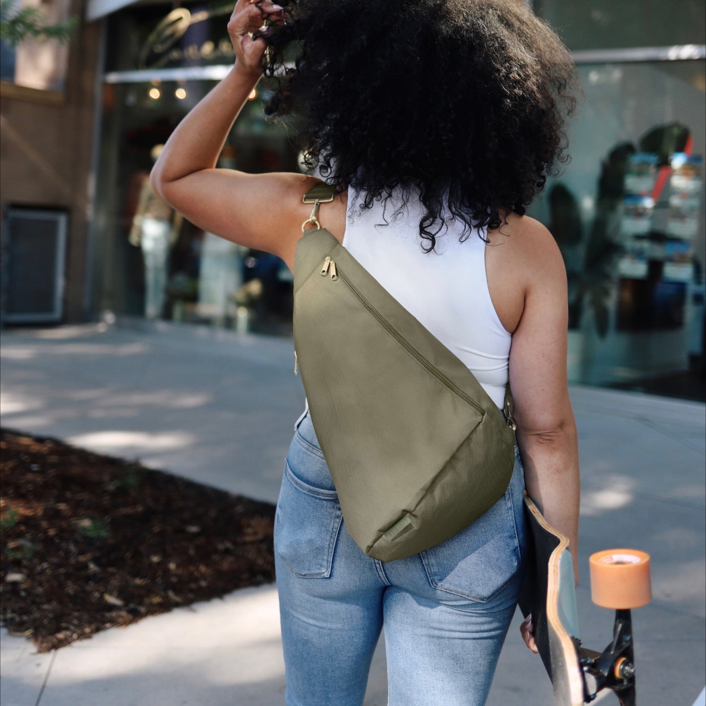 Contour Sling Bag