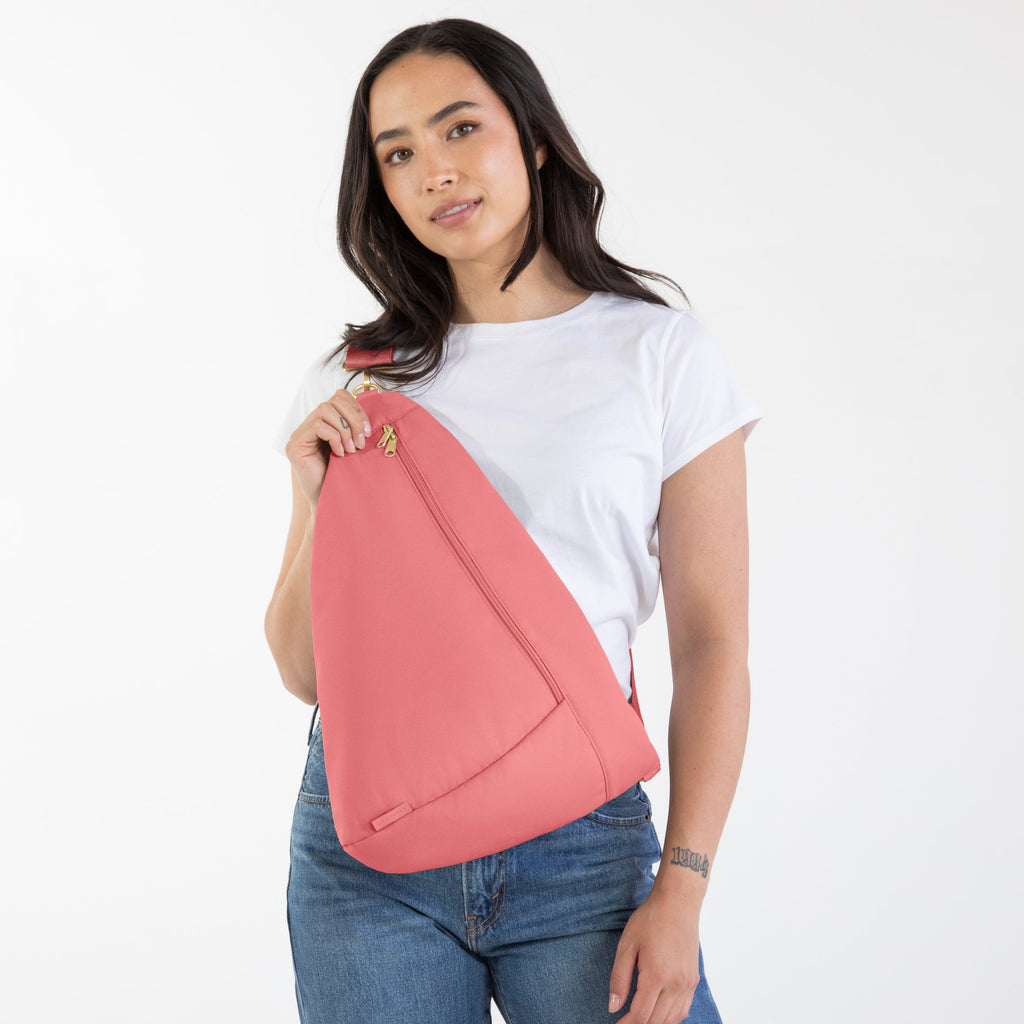 Contour Sling Bag