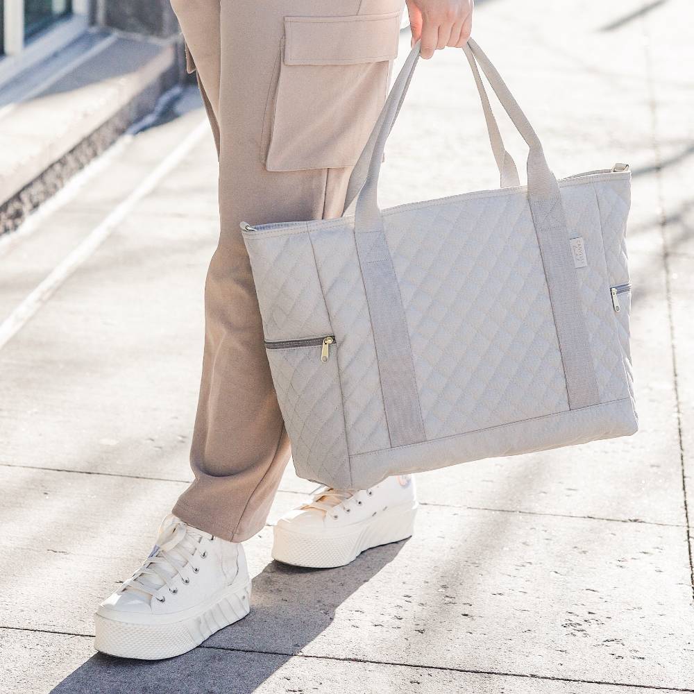 Sale Weekender