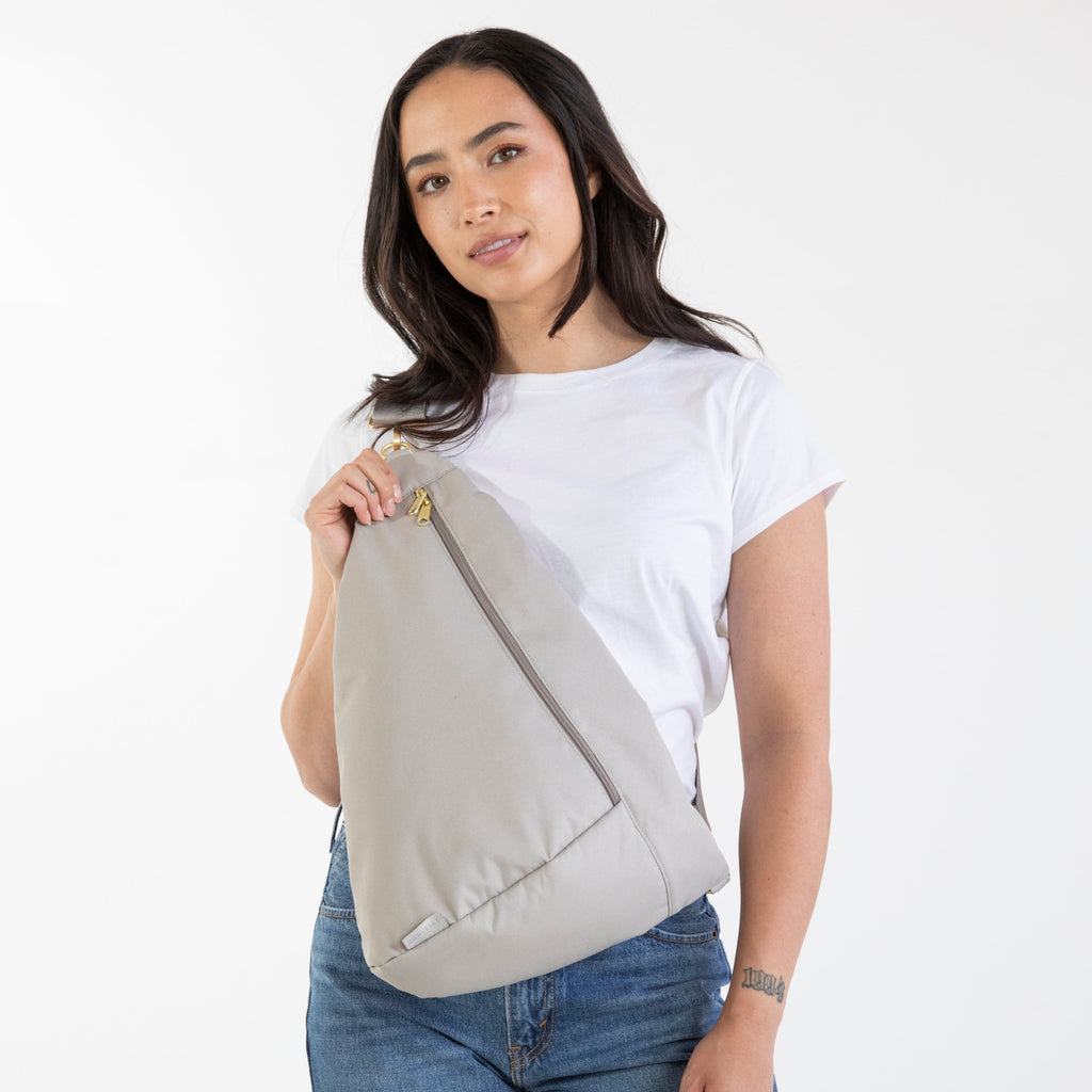 Contour Sling Bag