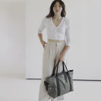 Sale Weekender
